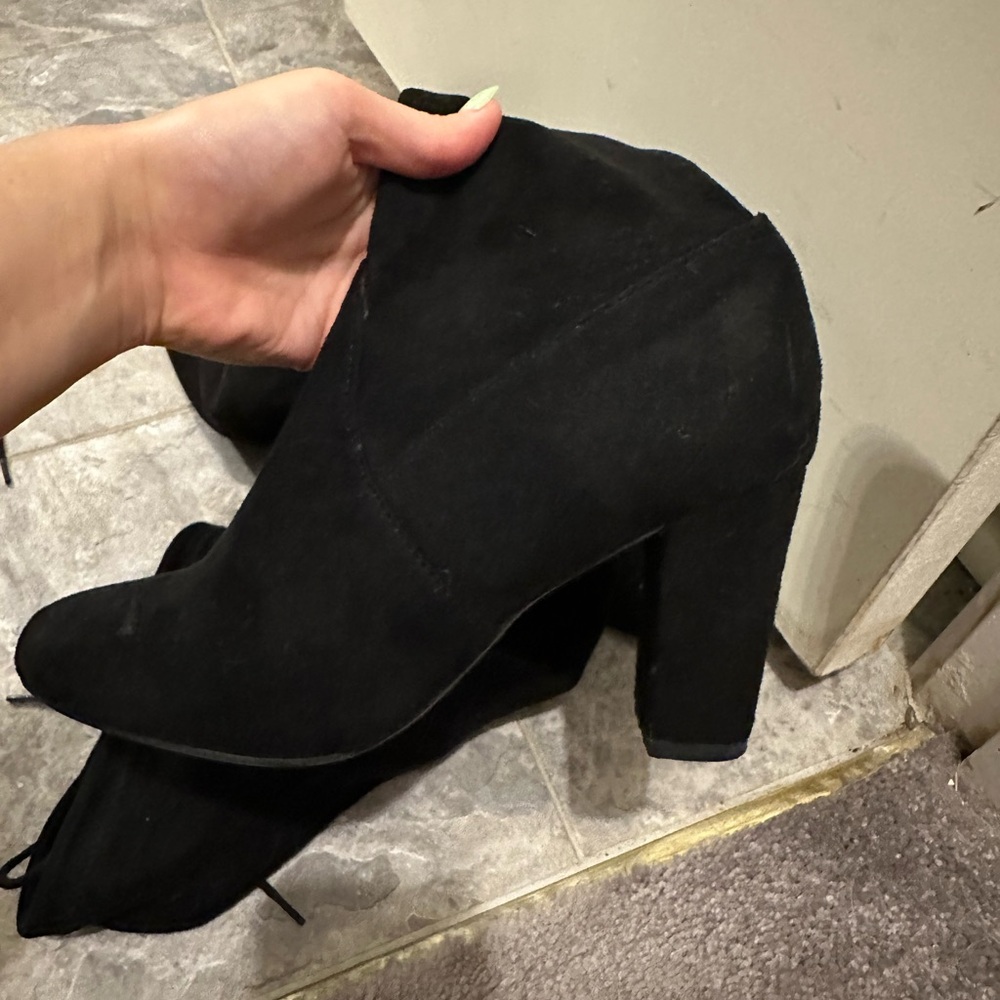 Black boots